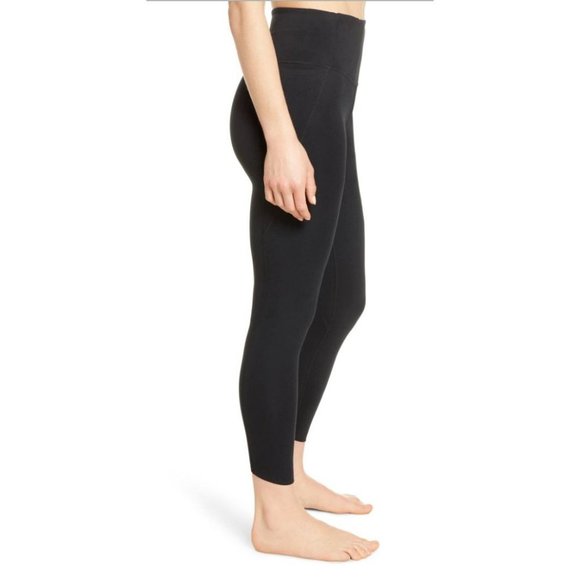 Zella High Waist Studio Lite 7/8 Leggings Pockets Black XX-Large (20 16W) - Picture 2 of 9